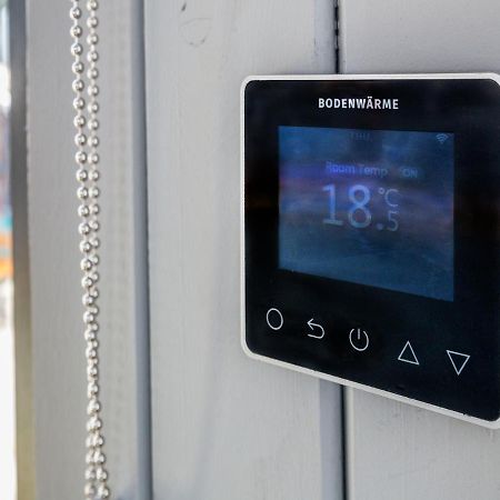 Pass The Keys Whitstable Shepherds Hut Minutes From The Harbour Eksteriør billede
