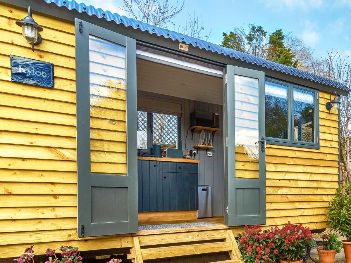 Pass The Keys Whitstable Shepherds Hut Minutes From The Harbour Eksteriør billede